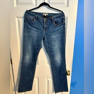 Cabi Style #222 Laguna Slim Boyfriend Jeans Sz 8 EUC